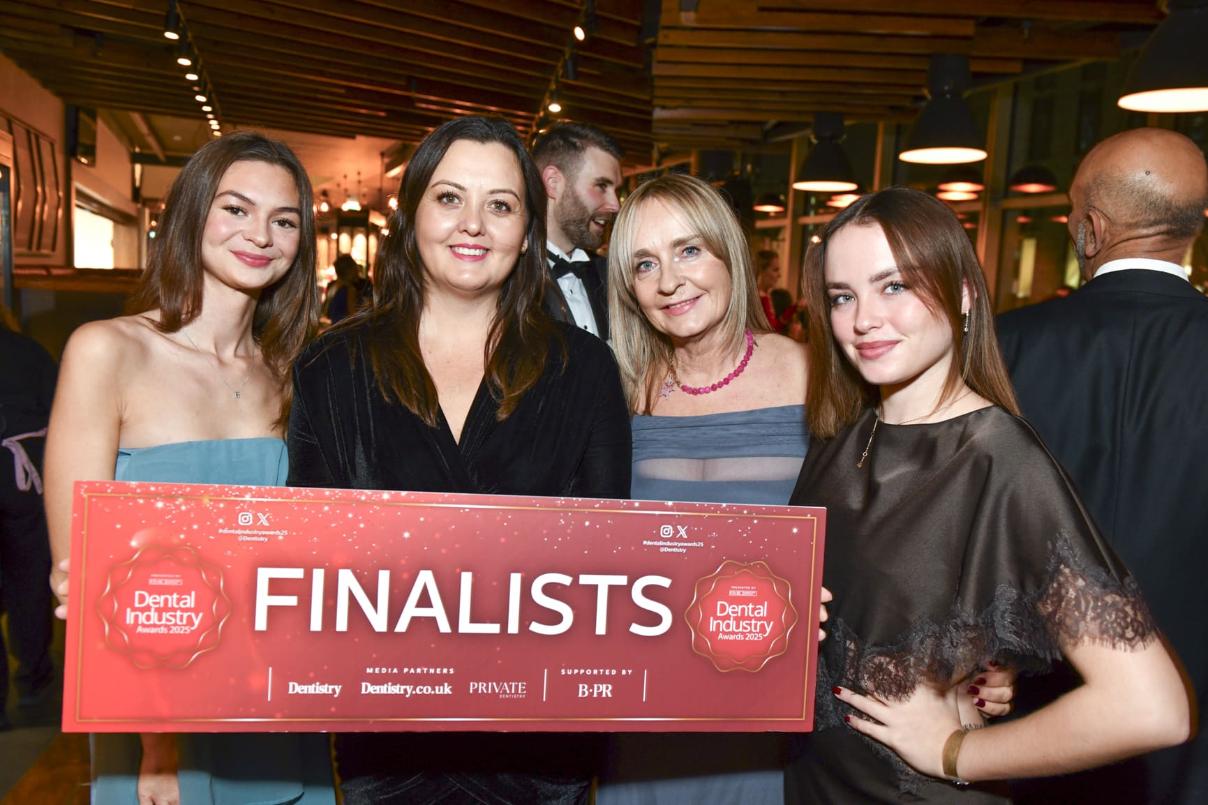 Connect My Marketing Welcome To Connect Dental Marketing Agency DENTAL INDUSTRY AWARDS 2025
